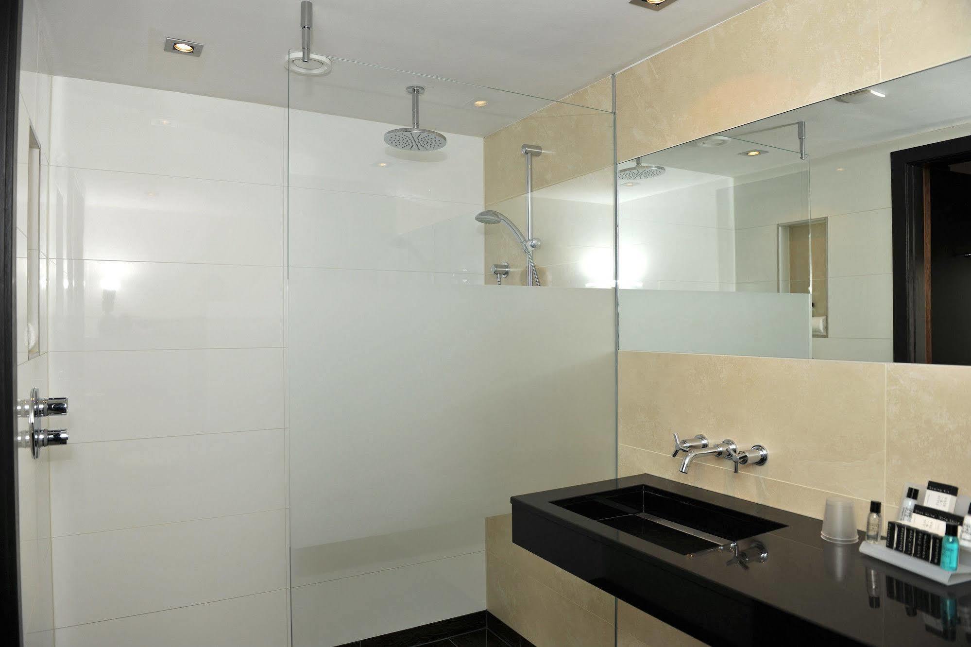 Van Der Valk Hotel Den Haag - ฟอร์สโคเทน ภายนอก รูปภาพ